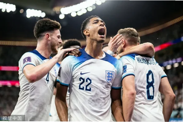 随着2026世界杯临近，英格兰队的中场核心贝林厄姆成为球迷关注的焦点。作为世界级